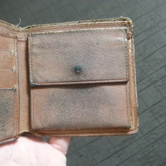 Vintage LV Louis Vuitton Wallet Monogram Bifold Men's Unisex Women's - Picture 12 of 16